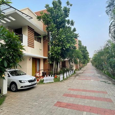 Barefootbay - Villa With Private Beach Access Chennai Bagian luar foto